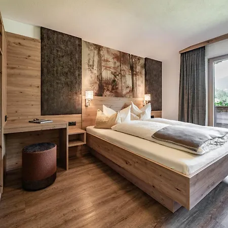 Landhaus Ifangl Mayrhofen Exterior photo